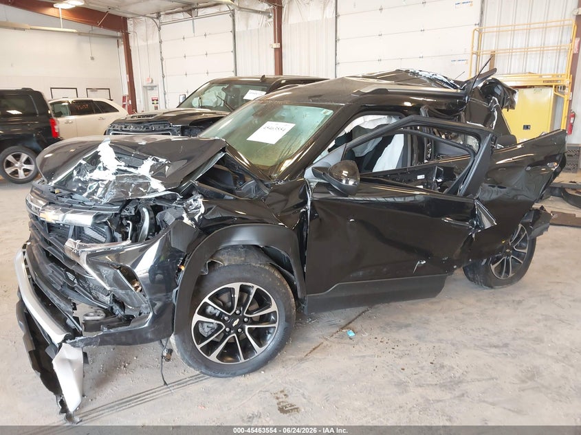 2024 CHEVROLET TRAILBLAZER auction photo 2