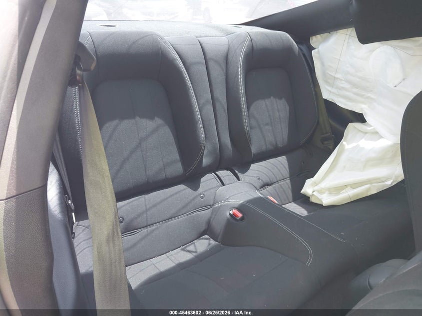 2022 FORD MUSTANG auction photo 8