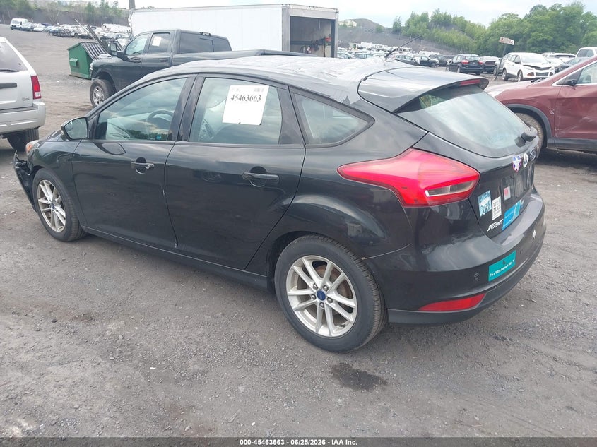Vin: 1fadp3k25fl383122, lot: 45961800, ford focus se 20153