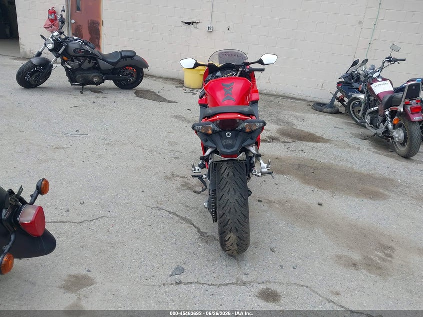 2014 Honda Vfr800 F VIN: JH2RC7955EK000035 Lot: 45463692