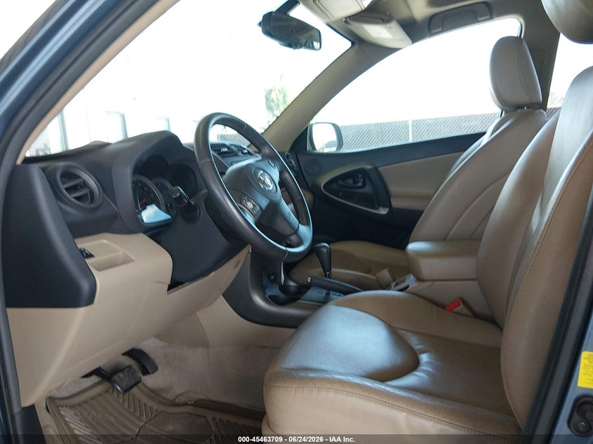 2012 TOYOTA RAV4 auction photo 5