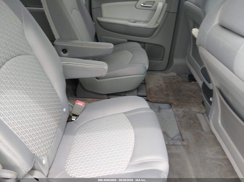 2011 CHEVROLET TRAVERSE auction photo 8
