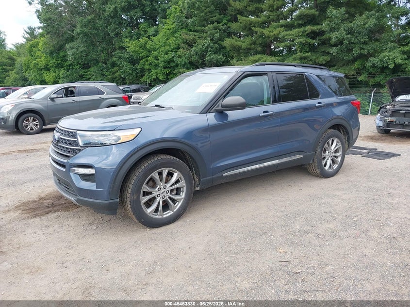 2021 FORD EXPLORER auction photo 2