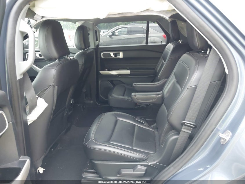 2021 FORD EXPLORER auction photo 8