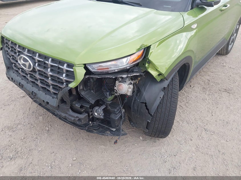2022 Hyundai Venue Sel VIN: KMHRC8A39NU201025 Lot: 45463840