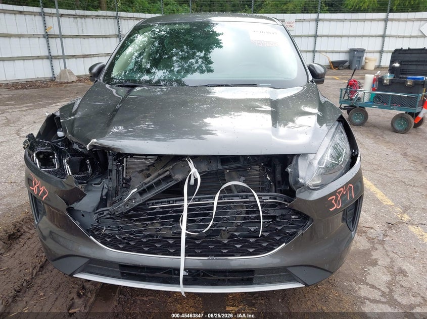 2020 FORD ESCAPE auction photo 6