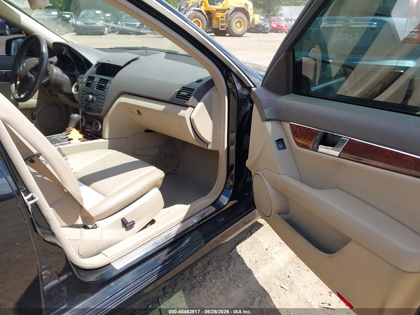 2011 MERCEDES-BENZ C 300 auction photo 5