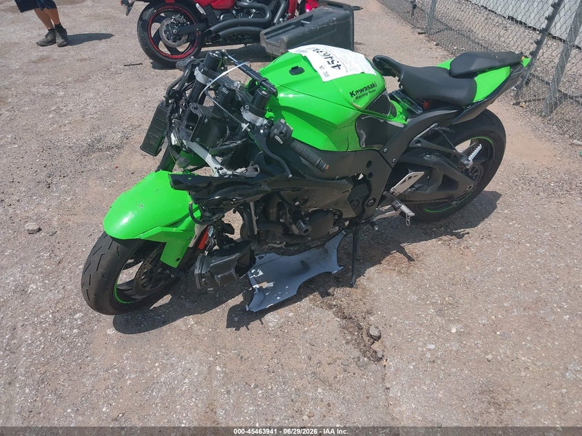 2021 KAWASAKI ZX1002 auction photo 2