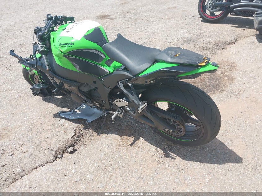 2021 KAWASAKI ZX1002 auction photo 3