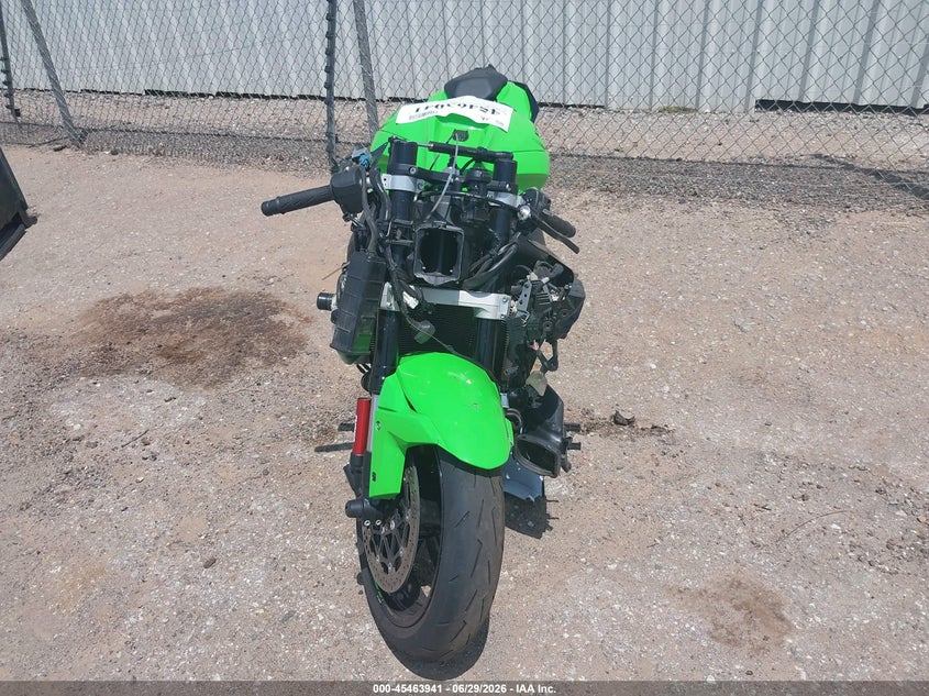 2021 KAWASAKI ZX1002 auction photo 5