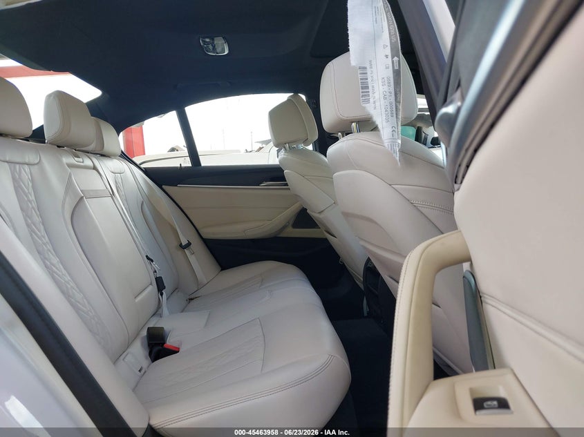 AtlanticExpress - BMW 5 Series