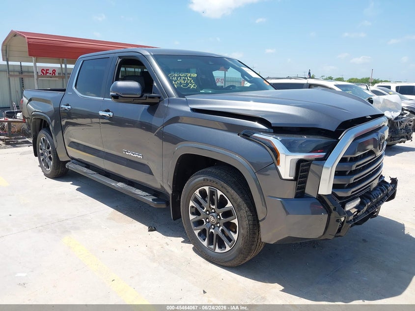 TOYOTA TUNDRA - zdjęcie 1