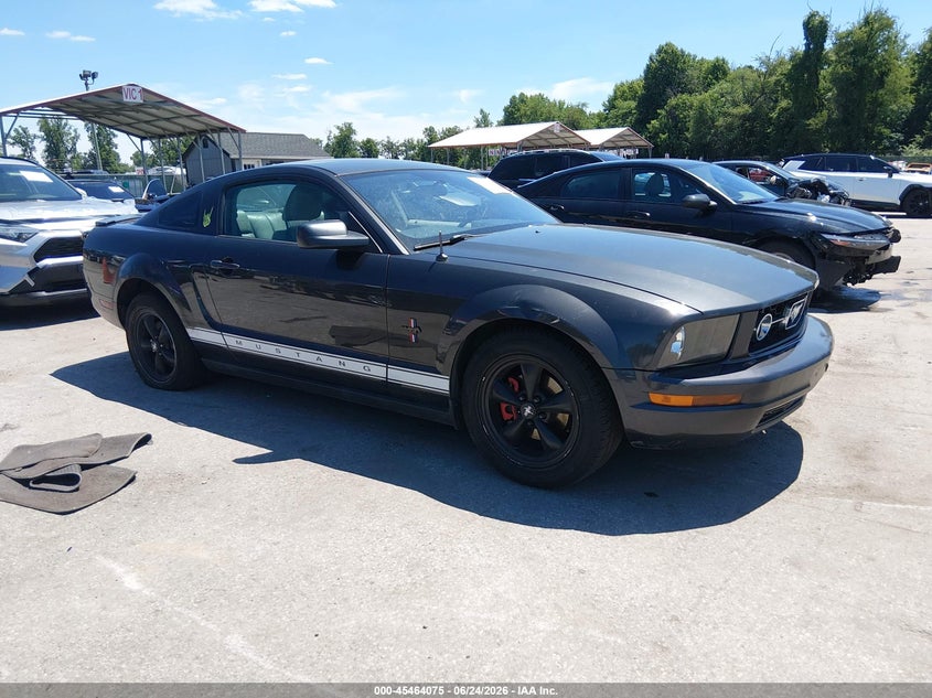 2007 Ford V6 Deluxe/v6 Premium