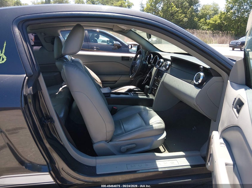 2007 FORD MUSTANG COUPE 4.0L V-6 210HP