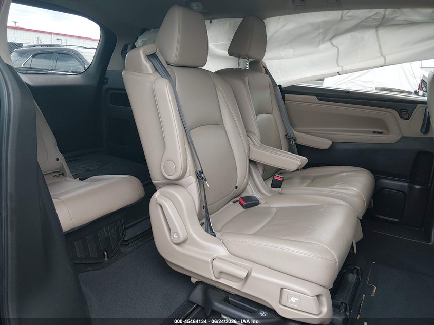 2019 HONDA ODYSSEY auction photo 8