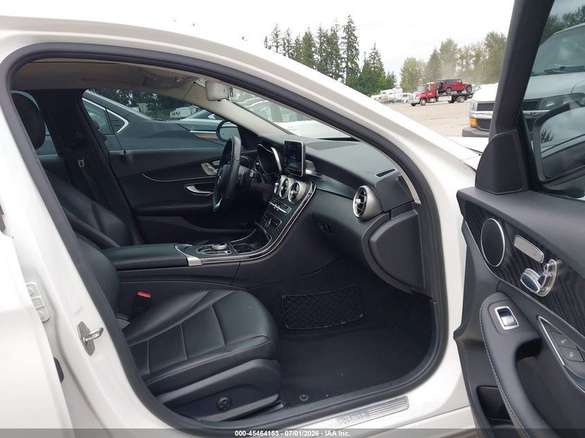 2017 MERCEDES-BENZ C 300 auction photo 5