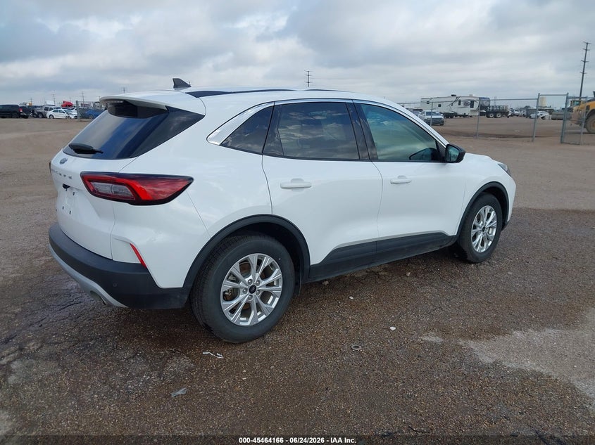 Vin: 1fmcu0gn5pua41189, lot: 45962303, ford escape active 20234