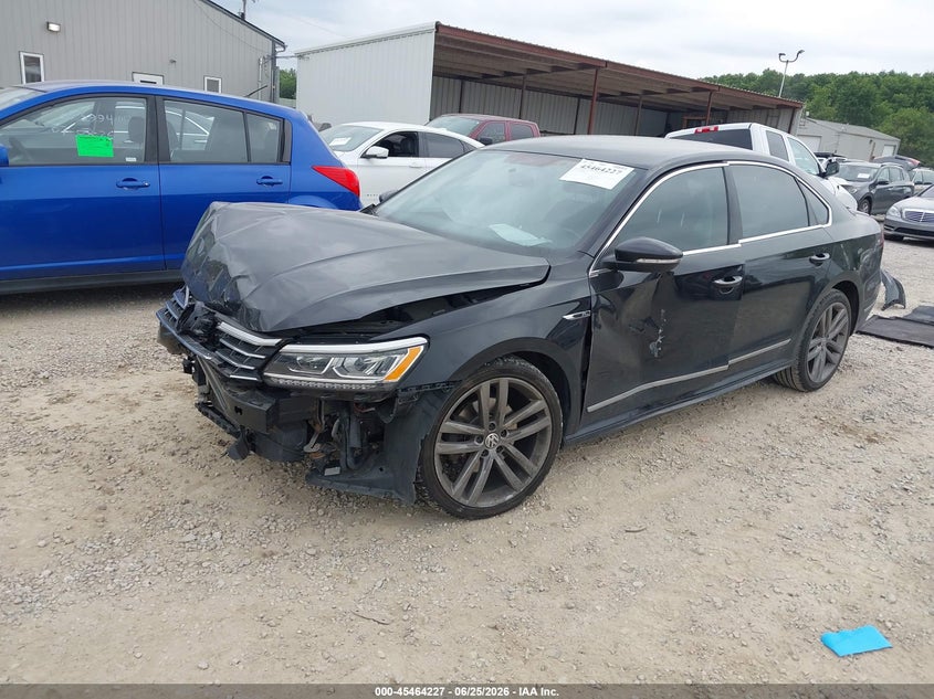 2017 VOLKSWAGEN PASSAT auction photo 2