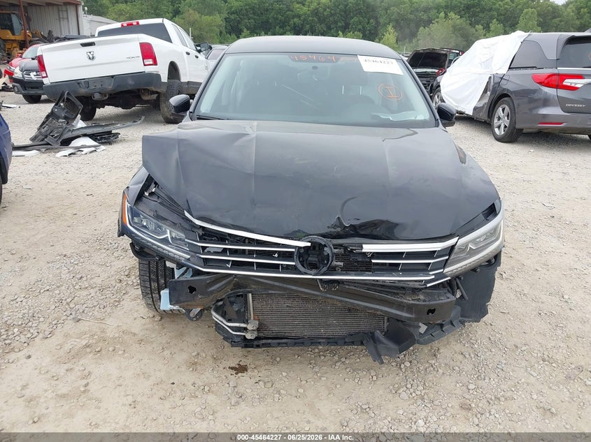 2017 VOLKSWAGEN PASSAT auction photo 6