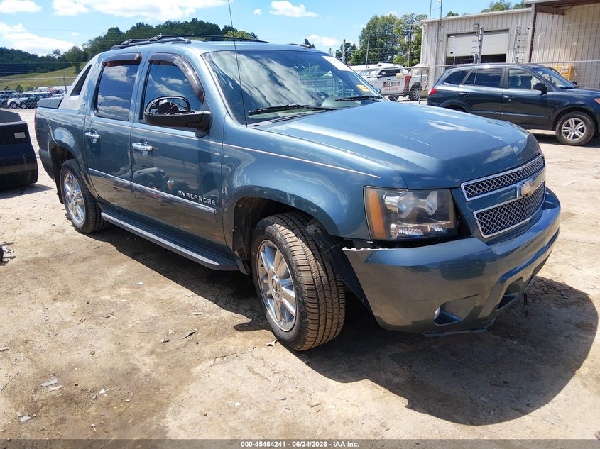 2010 CHEVROLET AVALANCHE 1500 auction photo 1