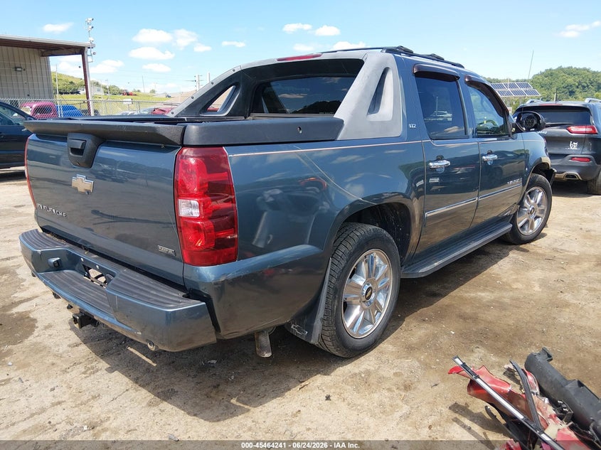 2010 CHEVROLET AVALANCHE 1500 auction photo 4