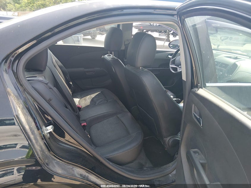 2012 CHEVROLET SONIC auction photo 8