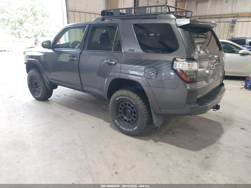 Vin: jtebu5jr6h5460569, lot: 45962422, toyota 4runner sr5 20173