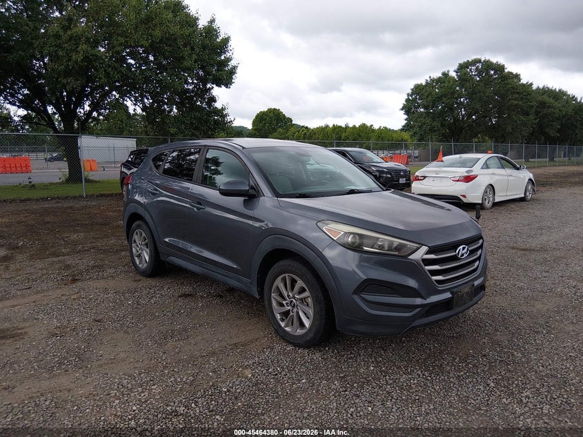 Vin: km8j23a44ju655334, lot: 45962517, hyundai tucson se 2018 img_1