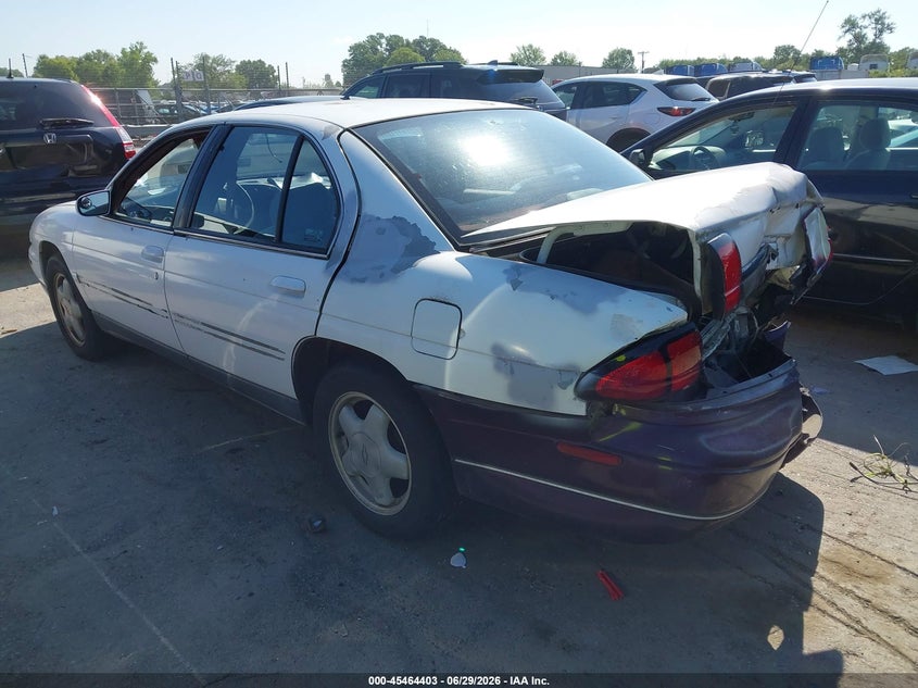 1995 CHEVROLET LUMINA auction photo 3