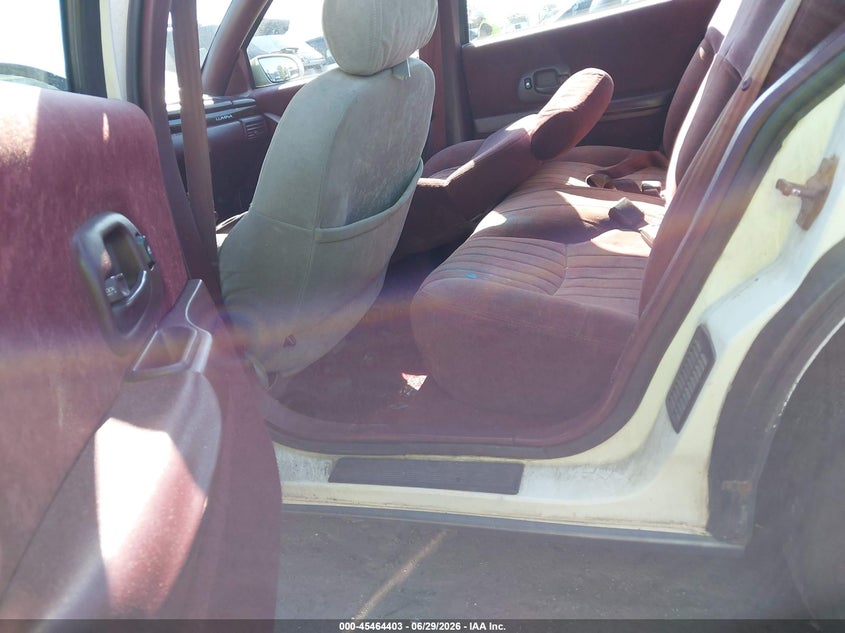 1995 CHEVROLET LUMINA auction photo 8