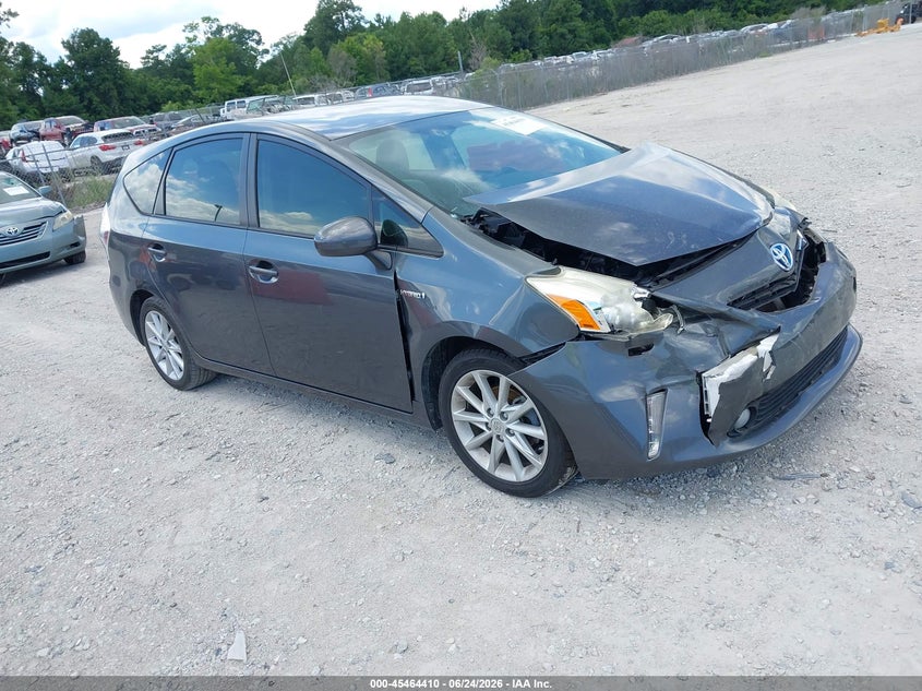 2013 Toyota Prius V