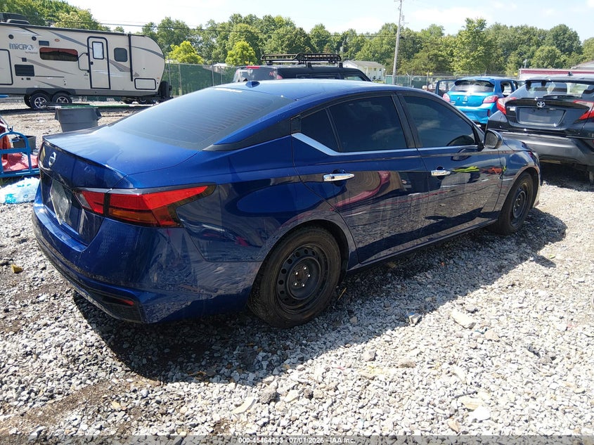 2020 NISSAN ALTIMA auction photo 4