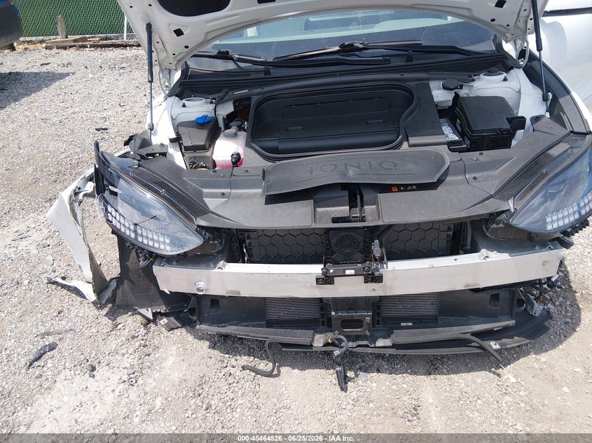 2023 Hyundai Ioniq 6 Limited VIN: KMHM54AA0PA051595 Lot: 45464526
