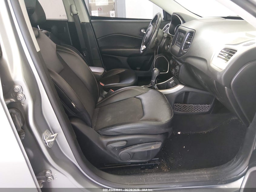2021 JEEP COMPASS auction photo 5