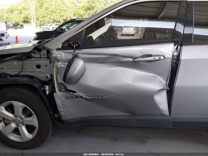 2021 JEEP COMPASS auction photo 6