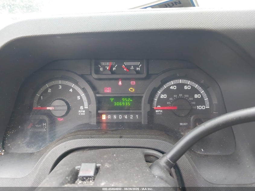 2019 FORD E-350 CUTAWAY auction photo 5