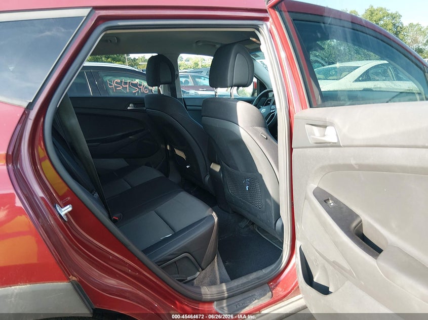 2018 HYUNDAI TUCSON auction photo 8