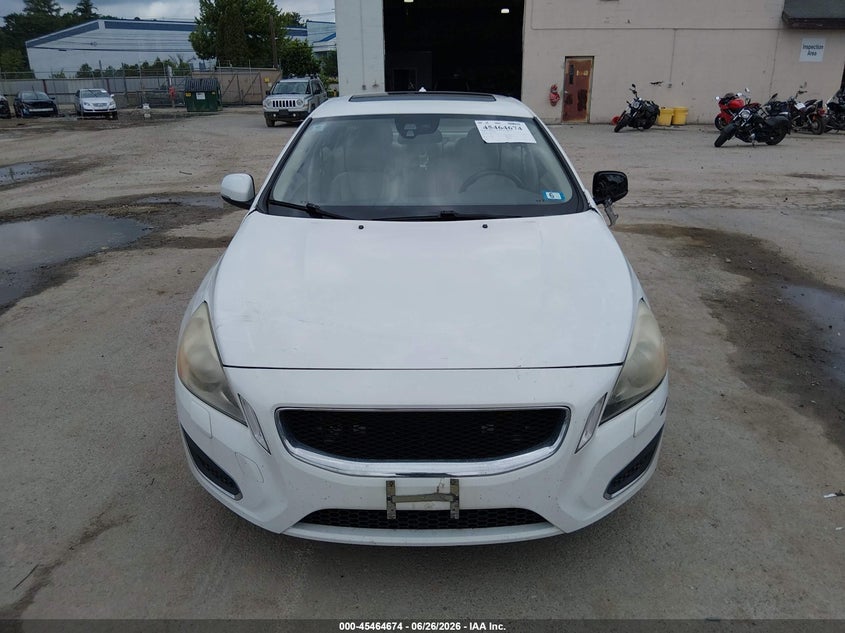 2012 Volvo S60 T5/T5 W/Moonroof VIN: YV1622FS8C2122956 Lot: 45464674