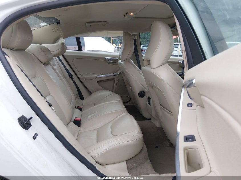 2012 Volvo S60 T5/T5 W/Moonroof VIN: YV1622FS8C2122956 Lot: 45464674