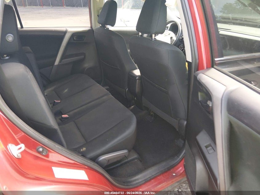 2016 TOYOTA RAV4 auction photo 8