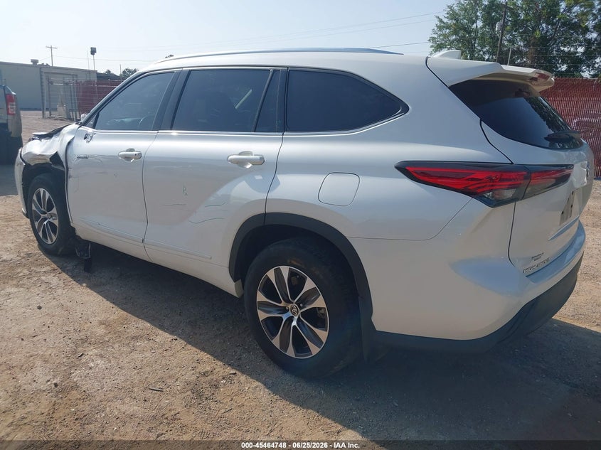 2021 TOYOTA HIGHLANDER auction photo 3