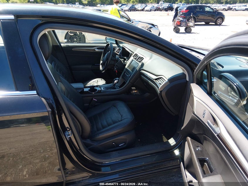 2015 FORD FUSION auction photo 5