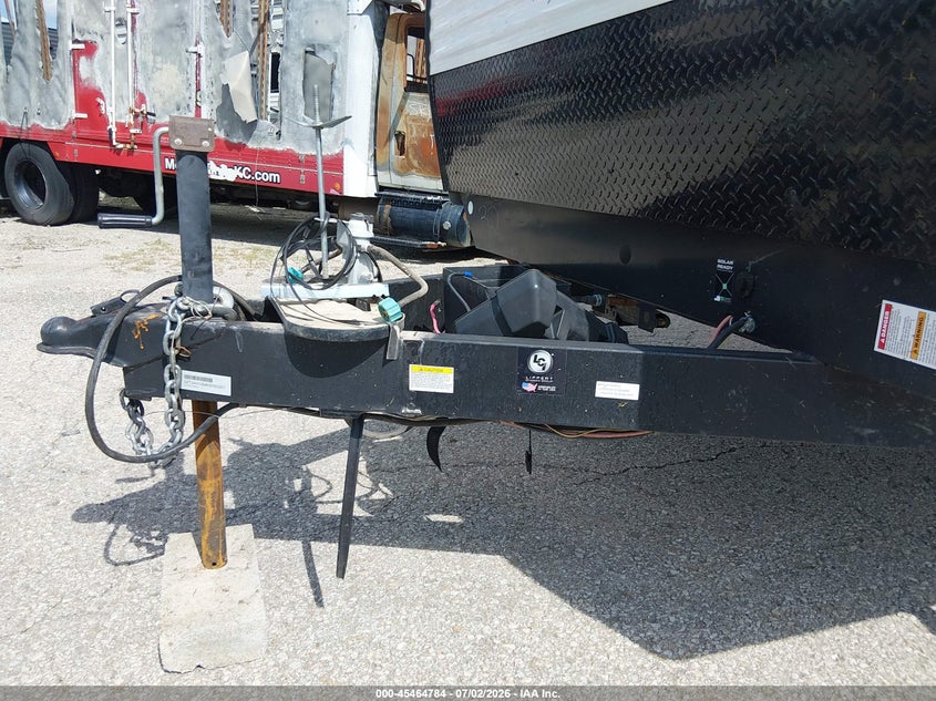 2019 FOREST RIVER auction photo 7