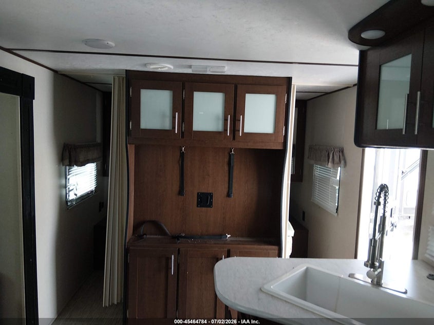 2019 FOREST RIVER auction photo 8
