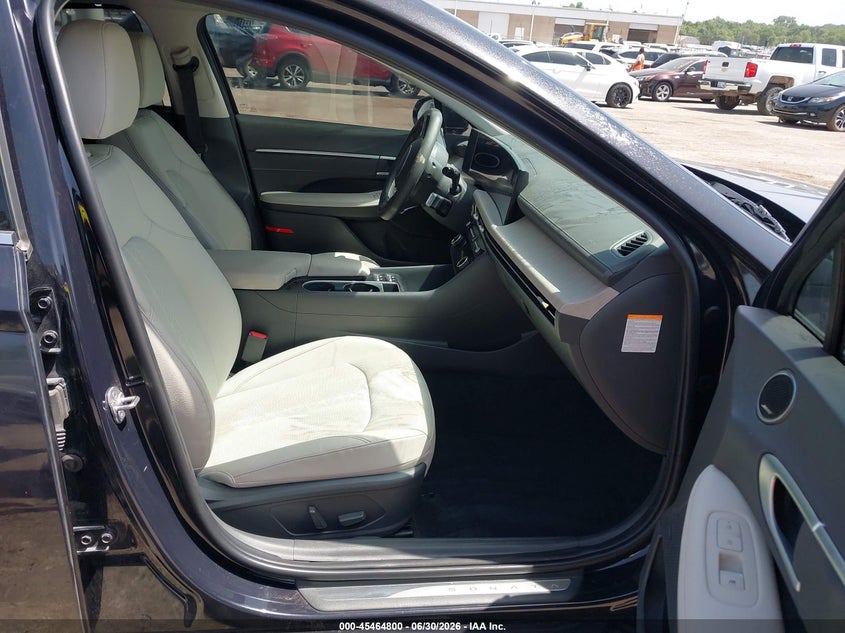 2024 HYUNDAI SONATA HYBRID auction photo 5