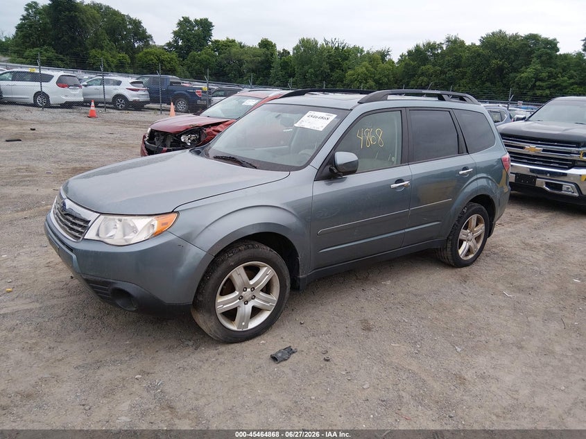 2010 Subaru Forester 2.5x Premium JF2SH6CC1AH760288 photo 1