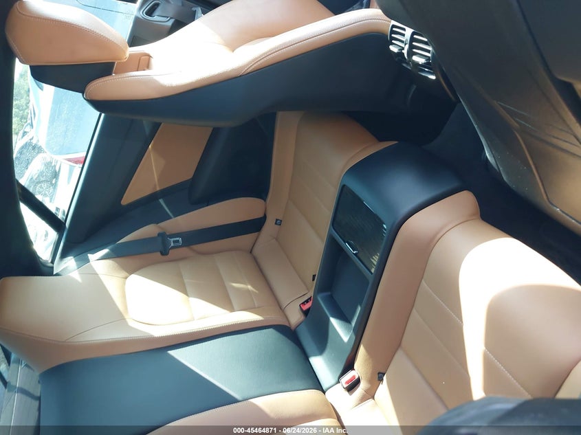 2012 Mercedes-Benz E 350 VIN: WDDKJ5KB2CF156811 Lot: 45464871