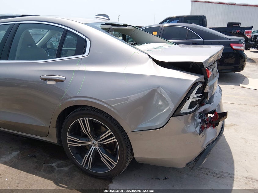 2019 Volvo S60 T6 Inscription VIN: 7JRA22TL7KG000878 Lot: 45464900