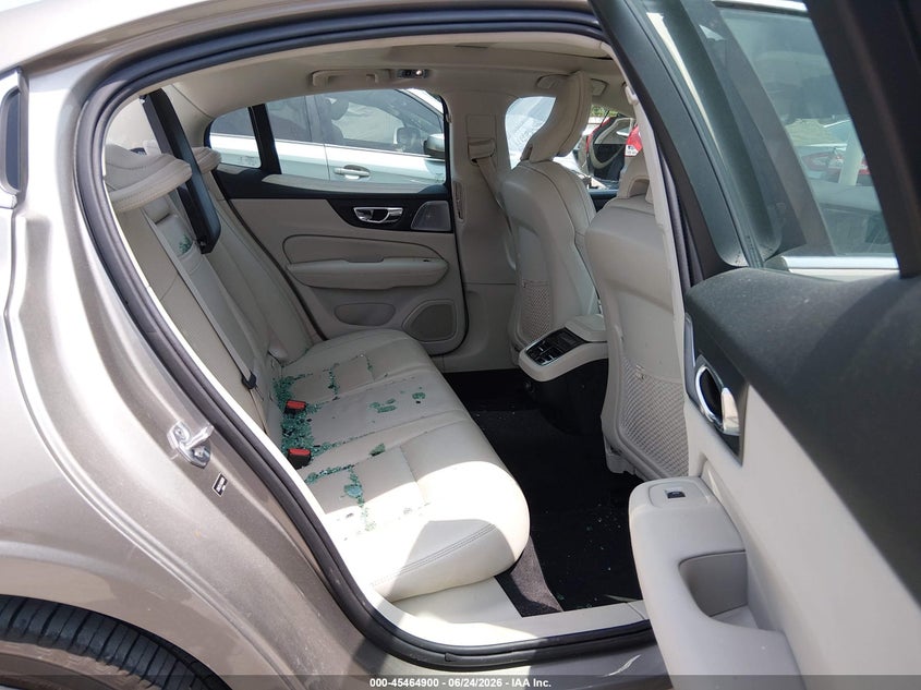 2019 Volvo S60 T6 Inscription VIN: 7JRA22TL7KG000878 Lot: 45464900