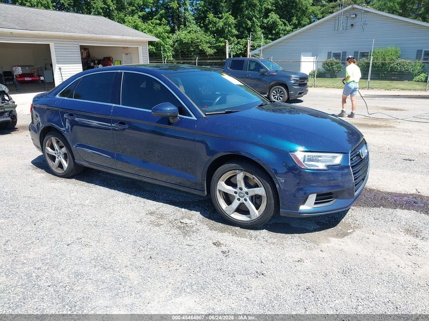 Vin: waubegff8ka120248, lot: 45963044, audi a3 45 premium 2019 img_1